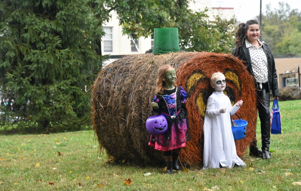 halloween 2019 321 (1024x649).jpg